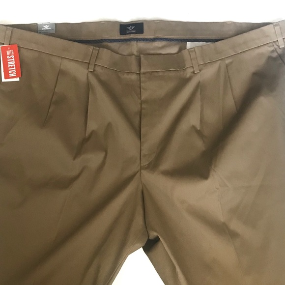 CLEARANCE Dockers NWT Big & Tall Pleated Khakis - Picture 3 of 8
